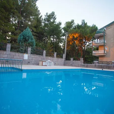 Mavi Daily Weekly * Marmaris